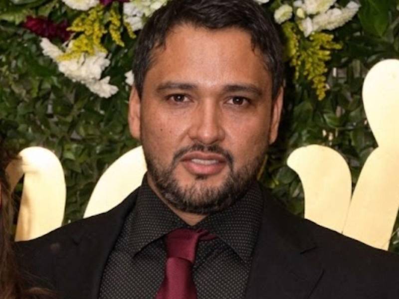 Jaime Roberto Becker Menardi, de 47 años, fue asesinado la tarde del sábado 8 de agosto, cuando se encontraba en las afueras de uno de sus establecimientos comerciales en San Pedro Sula, Cortés. Esto ocurrió según las autoridades: