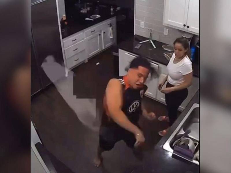 El video filtrado en redes sociales que muestra al creador de contenido Davis Flow siendo bastante violento durante una discusión con la periodista y presentadora hondureña Elsa Oseguera ha generado mucha preocupación en redes.