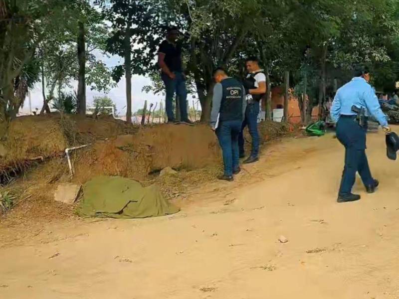 Las víctimas se transportaban en motocicleta cuando les quitaron la vida.