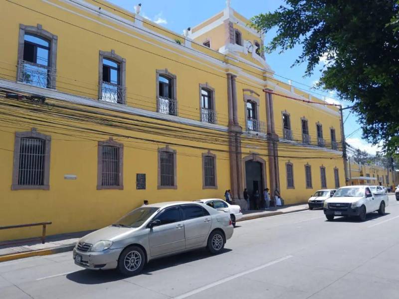 El hospital San Felipe es de los principales centros de tratamiento oncológico en el Distrito Central.