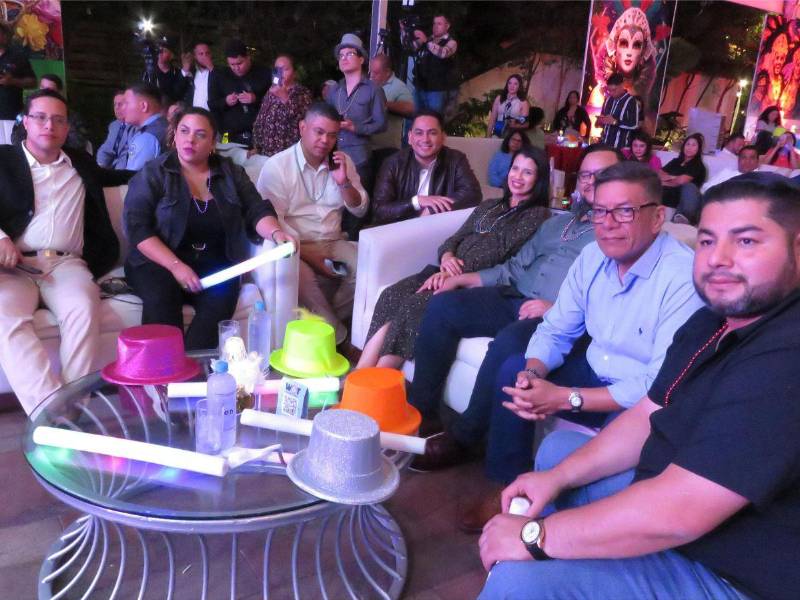 Arte, cultura y tradición en el Carnaval de San Miguel Arcángel para celebrar los 447 años de la capital