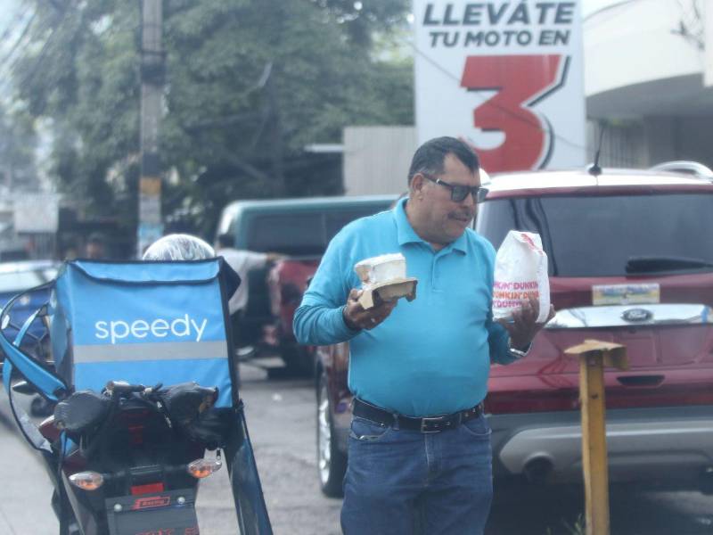 Lo que empezó como un intento sin esperanzas se convirtió en la oportunidad que le permitió a don Walter redescubrir el valor del trabajo y la cercanía con la gente.