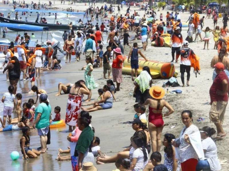 El Feriado Morazánico 2026 está cada vez más cerca y miles de hondureños se preparan para salir de sus ciudades, visitar familiares o conocer algunos de los destinos turísticos que ofrece el país.