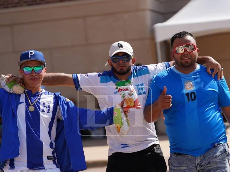 La afición hondureña llega ilusionada pese a que es un juego ante la campeona del mundo.