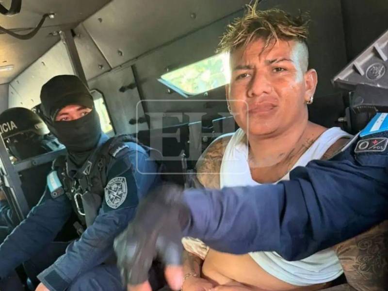 Según explicó el funcionario, la orden de captura contra Orellana fue emitida el 22 de septiembre de 2025 por el Tribunal de Sentencias, sala uno, y posteriormente ejecutada por autoridades policiales.