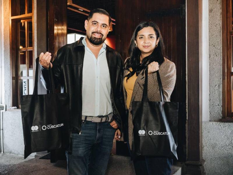 Banco CUSCATLAN invita a decirle sí a un viaje inolvidable a Argentina con tus tarjetas Mastercard