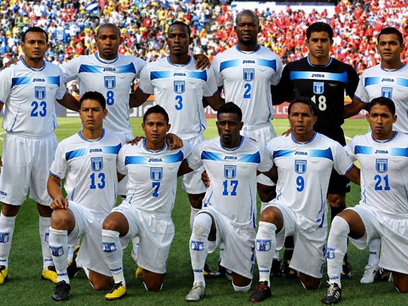 Jugó en Europa, fue mundialista dos veces con Honduras y ahora es investigado por el Ministerio Público (MP). Este es el caso del exfutbolista hondureño que ahora es investigado por actos realizados como político.