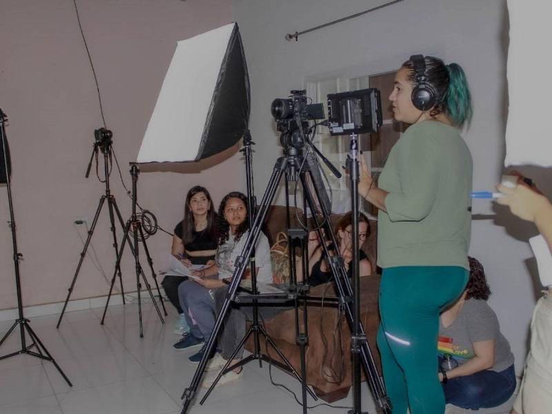 El proyecto de “La Llave” pudo concretarse gracias a los conocimientos adquiridos en la escuela de cine “Una Mirada Propia”, con apoyo del Colectivo de Cineastas Hondureñas.