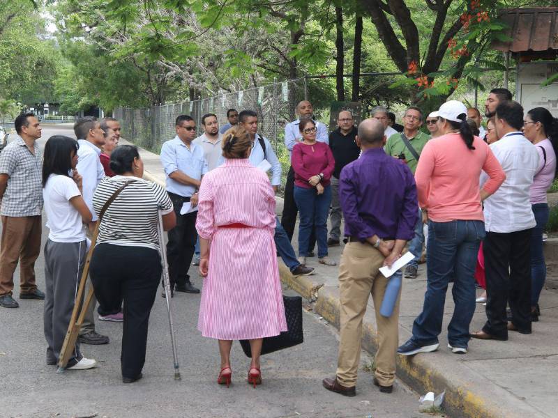 Los maestros decidieron levantar la protesta bajo el compromiso de Secretaría de Educación resolución sobre la situación administrativa del instituto.