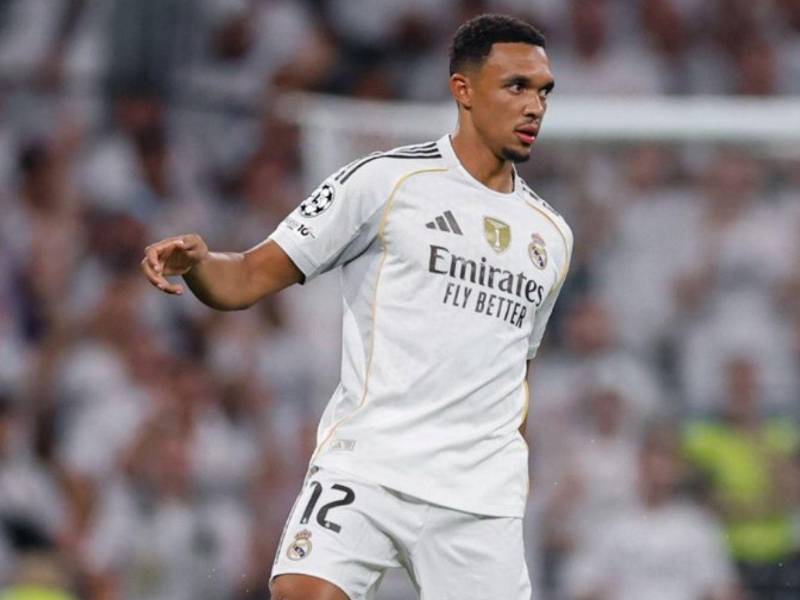 A través de un comunicado por las redes sociales, el club merengue informó sobre la lesión del lateral derecho