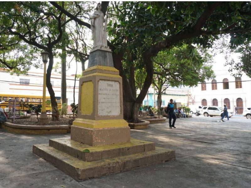 La comuna capitalina anunció un plan de rescate para el centro de Comayagüela que incluye la rehabilitación del parque La Libertad y la recuperación de sitios culturales históricos.