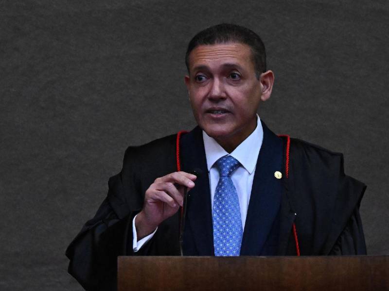 El nuevo presidente del Tribunal Superior Electoral de Brasil, Kassio Nunes Marques.