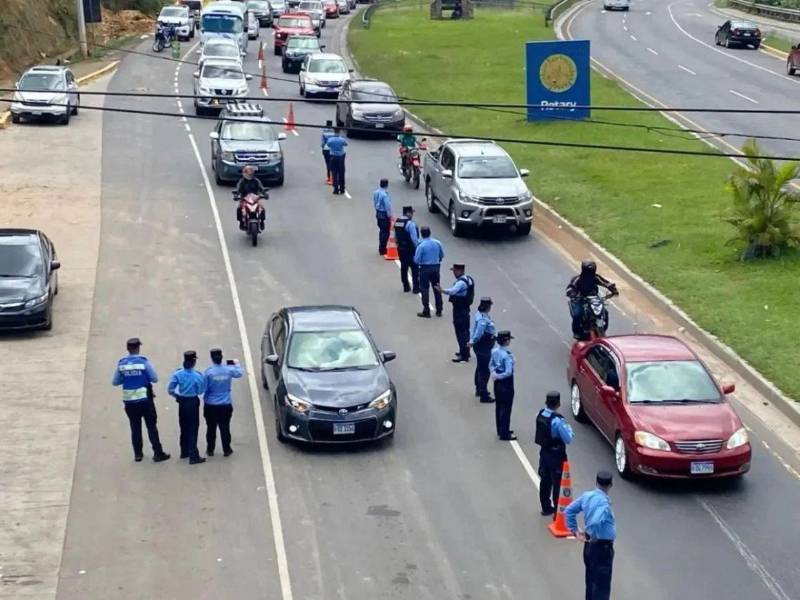 Ante la movilización masiva de personas, la Conapremm activó 33 mil agentes de 21 instituciones que estarán activos durante el feriado de la Semana Morazánica.