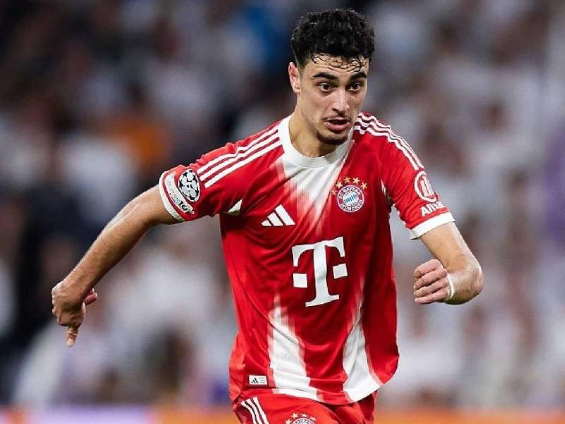 Imágenes del desarrollo del partido.