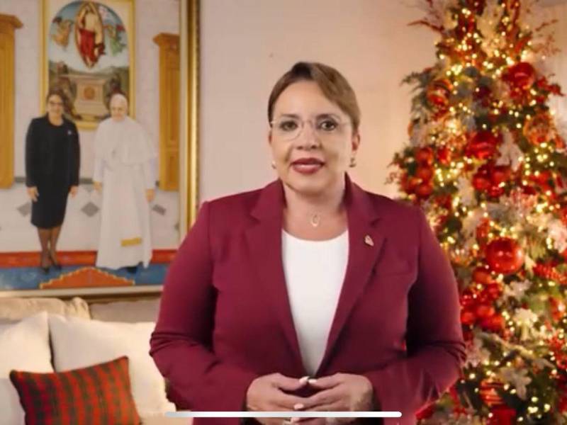 Castro añadió que, en los próximos días, estará informando a la población hondureña sobre el cierre de este 2025 y como será el proceso de la transición de gobierno.