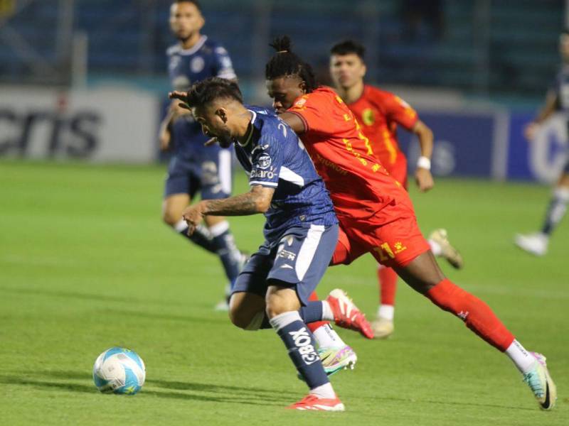 'Droopy' Gómez sentencia: Lo que no sea quedar campeón es un objetivo no cumplido