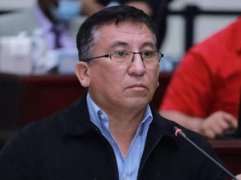 Presentan requerimiento fiscal contra el exdiputado Bartolo Fuentes por violencia contra la mujer