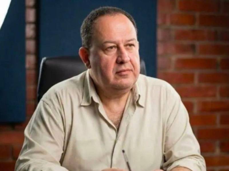 Gustavo Boquín Suárez, gerente de la UMAPS, lidera acciones para mejorar la eficiencia del sistema de agua potable en la capital y reducir las pérdidas del recurso hídrico.