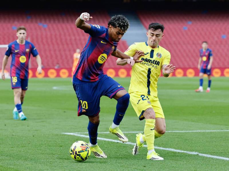 Imágenes del desarrollo del partido.