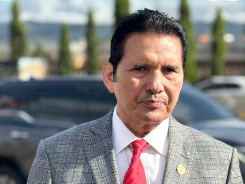 El regidor Eliseo Castro hizo un llamado a los capitalinos a utilizar el agua de forma responsable mientras persiste la crisis hídrica en el Distrito Central.