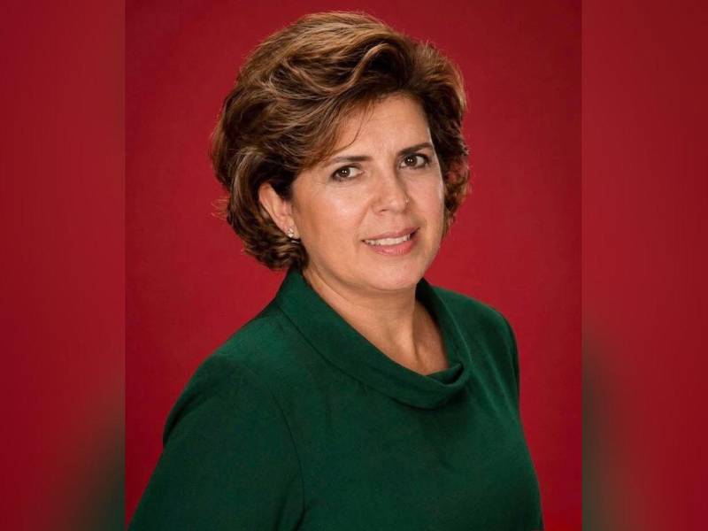 Su nombre completo es Erica María Guadalupe Herrera Coriand. Hoy es conocida en toda América Latina como la Hiena de Polanco: la mujer señalada como la responsable de dispararle en doce ocasiones a la exreina de belleza, Carolina Flores, de 27 años. Erika lleva días prófuga y las autoridades mexicanas no han podido dar con su paradero.