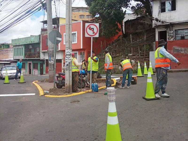 Según explicó el gerente de Movilidad Urbana, Marco Tulio Carrasco, la decisión no fue tomada de forma improvisada, sino que responde a estudios de circulación realizados por la comuna.
