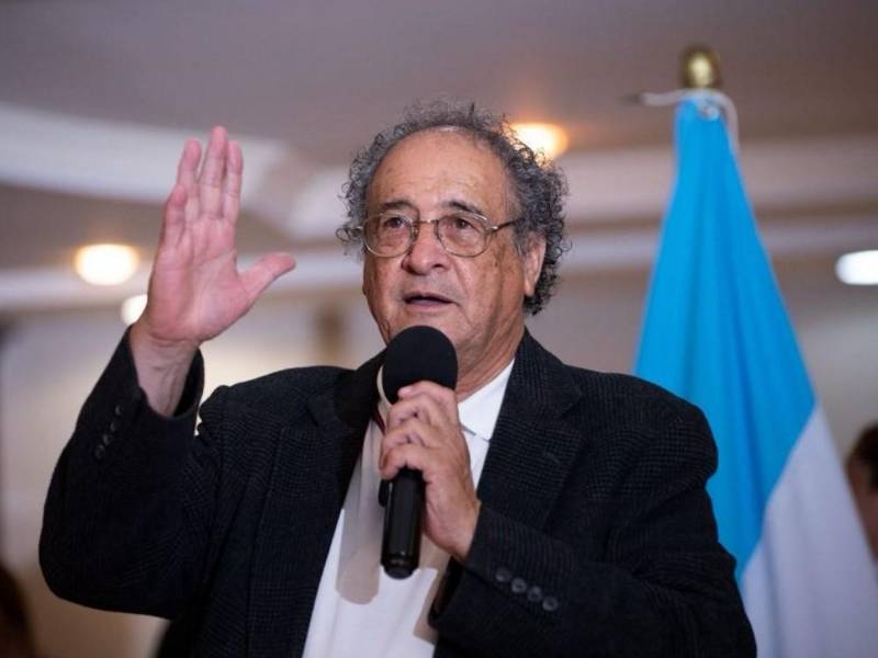 Nelson Ávila pide que se acompañen las actas emitidas por las JRV en el proceso de voto por voto.