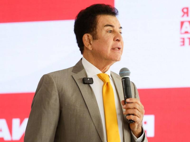 Salvador Nasralla afirmó que no hubo irregularidades en la captación de fondos para su campaña presidencial.