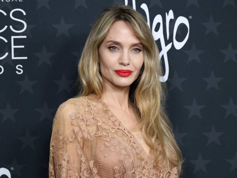 A más de una década de haberse sometido a la cirugía, Jolie confesó que se trata de una historia muy personal para mí.