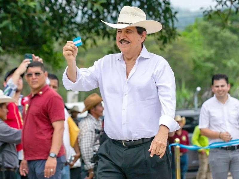 El expresidente de Honduras y coordinador general del partido Libertad y Refundación (Libre), Manuel Zelaya Rosales, podría trasladarse en los próximos días a México para continuar su proceso de recuperación y recibir atención médica especializada.
