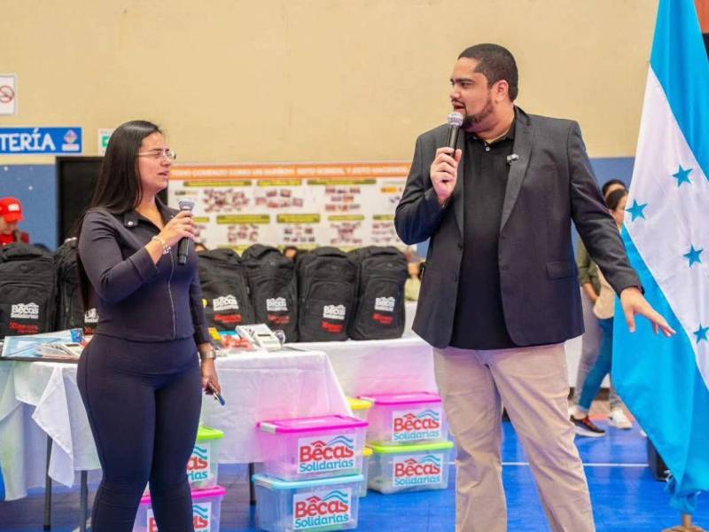Desde Sedesol ya se han entregado becas y otras ayudas en el departamento de Copán.