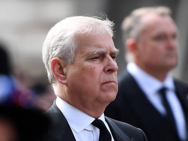 Actualmente, Andrés es el número 8 en la línea de sucesión al trono.