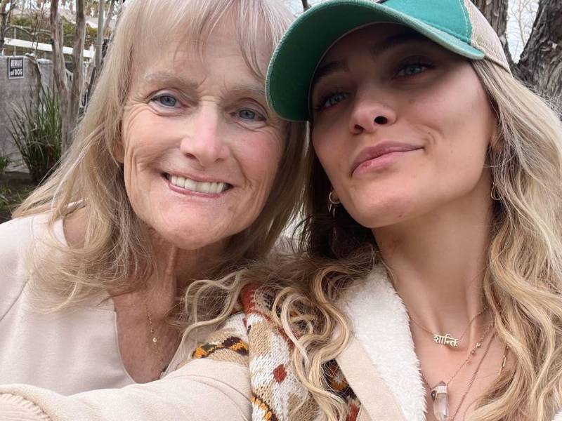 Paris Jackson comparte fotos inéditas con su madre Debbie Rowe