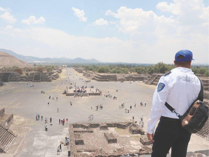 Turismo. La zona arqueológica de Teotihuacán fue reabierta ayer al público bajo un fuerte dispositivo de seguridad, después de que se produjera un tiroteo el pasado lunes que dejó a una turista canadiense muerta.