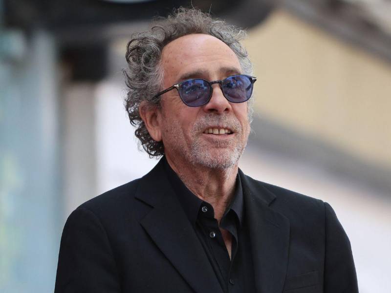 La serie marca la primera vez que Burton apoya un proyecto sobre su carrera.