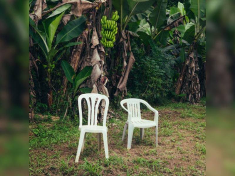 Ahora más que nunca, el futuro puede parecer vertiginosamente desconectado del pasado. Así que dejen que Bad Bunny, el principal teórico del intercambio intergeneracional en el pop, cree un álbum tan moderno y actual que también se arraiga explícitamente en las alegrías de la tradición y las defiende. Todo lo viejo también fue nuevo en su momento destacan los críticos.