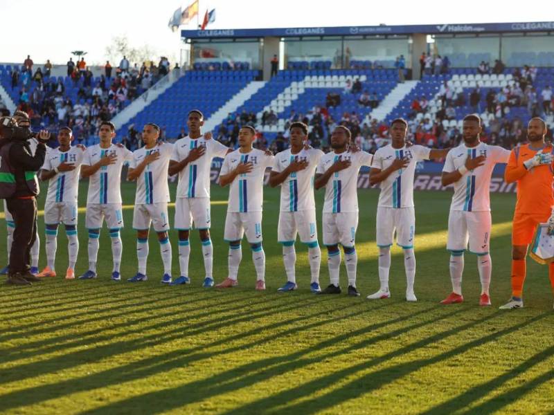 José Francisco Molina no se la ha complicado en el ataque y ha puesto a su gente de confianza para enfrentar a la Argentina de Lionel Scaloni