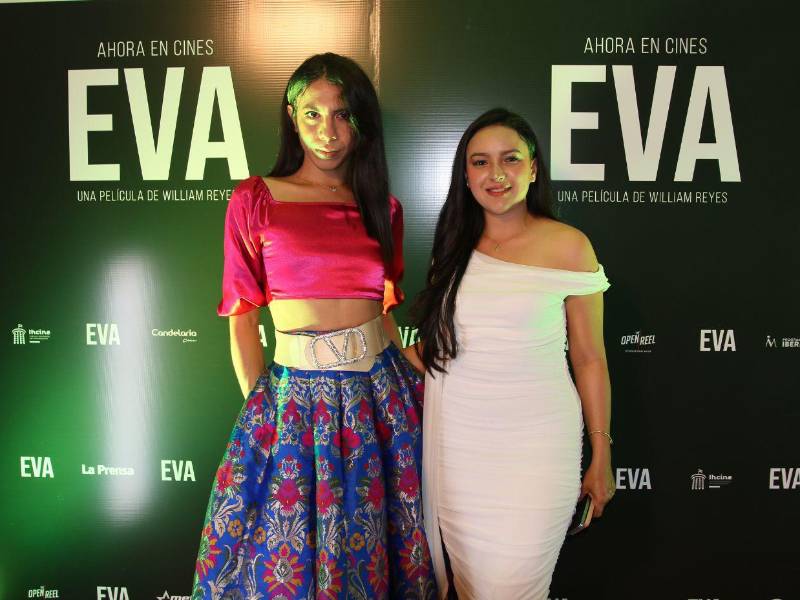 Los actores de “Eva” se dieron cita en el estreno hondureño de la cinta, tras su paso por festivales en Roma, La Habana y Boston.
