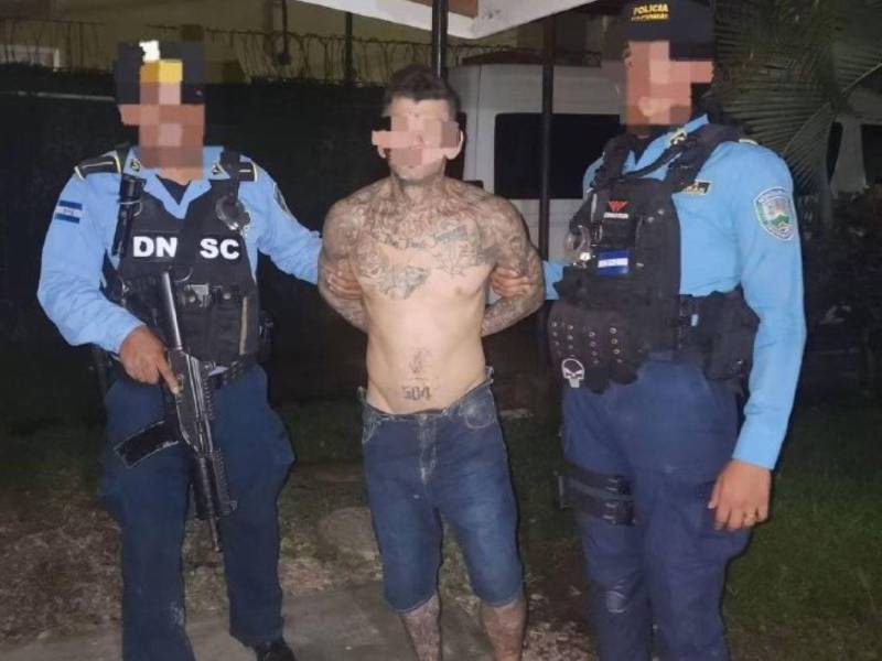 Entre los antecedentes mencionados por la Policía figura una detención por escándalo público y otra por maltrato familiar.