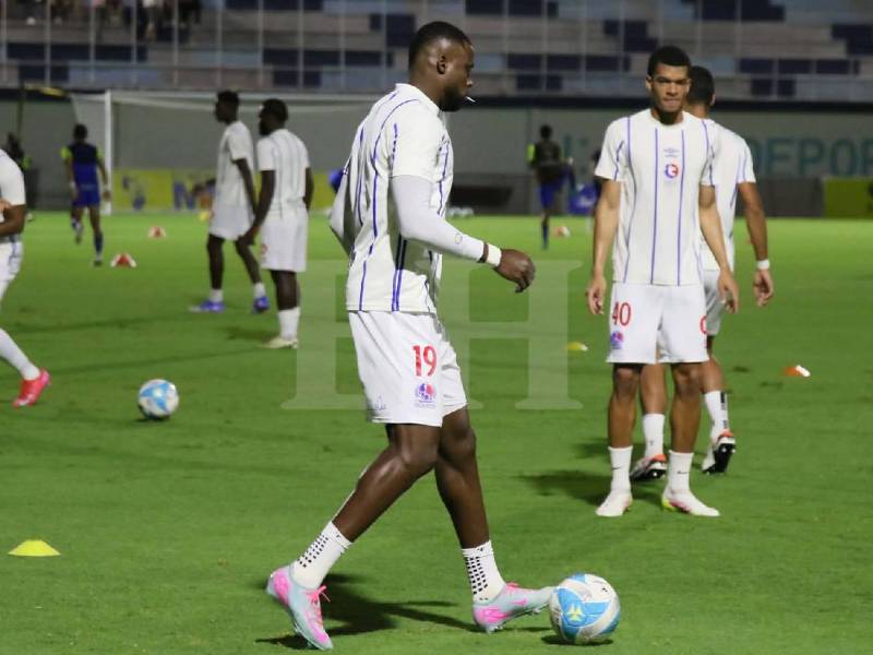 Imágenes del desarrollo del partido.