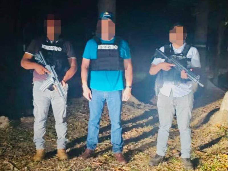 Los agentes de la Unidad Nacional Anti Secuestros (UNAS) de la DPI localizaron y rescataron al hombre que había sido privado de la libertad en la aldea Linaca, Choluteca.