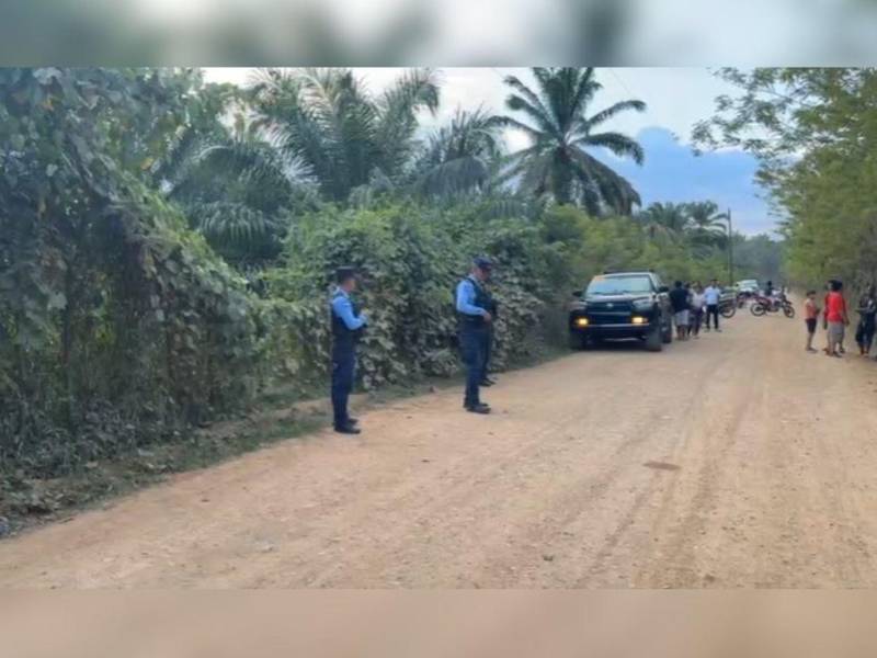 El cuerpo de la menor estaba dentro de una bolsa negra en medio de la finca de palma africana.