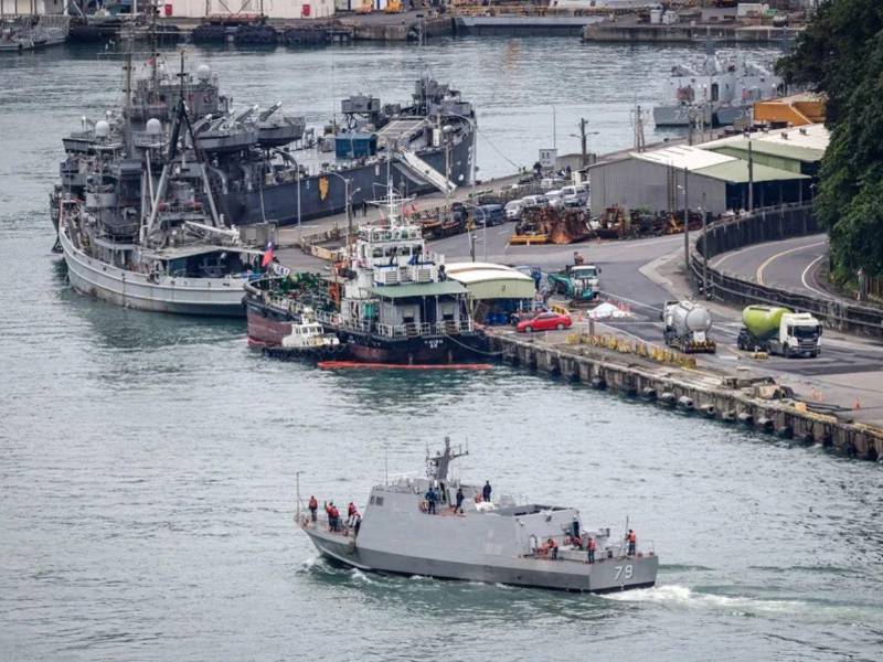 China exhibe un estrechamiento del cerco a Taiwán como mensaje a EE UU, según expertos.