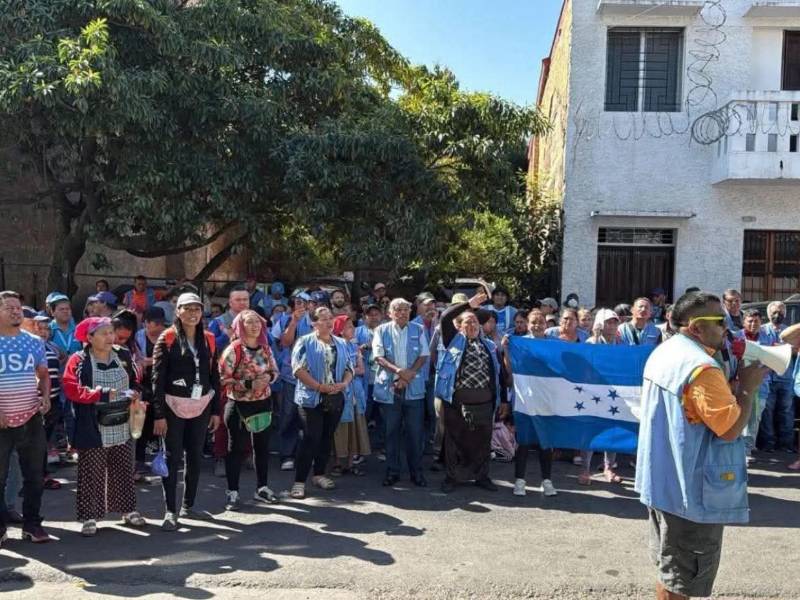 Las protestas en la capital y bajos del Congreso Nacional se desarrollaron a partir del pasado 14 de febrero, día que comenzó la restricción de comercio en el concurrido punto de la capital