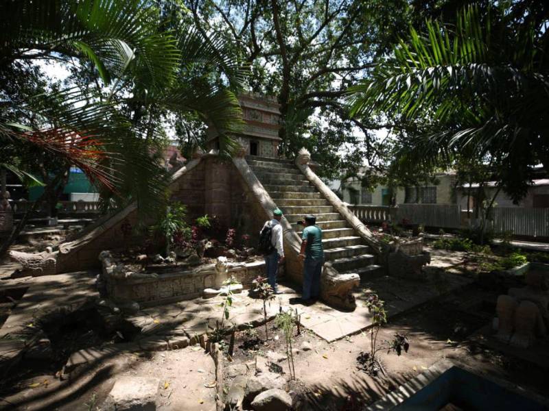En el año 1939 el parque adquirió un nuevo nombre Jardín Maya, para posteriormente ser bautizado como Parque La Concordia.