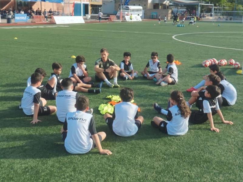 Diunsa inaugura los Clinics de la Fundación Real Madrid en Tegucigalpa