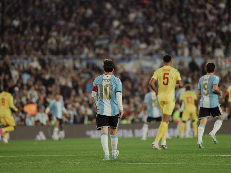 El Monumental luce lleno para la despedida de Lionel Messi ante Benín.