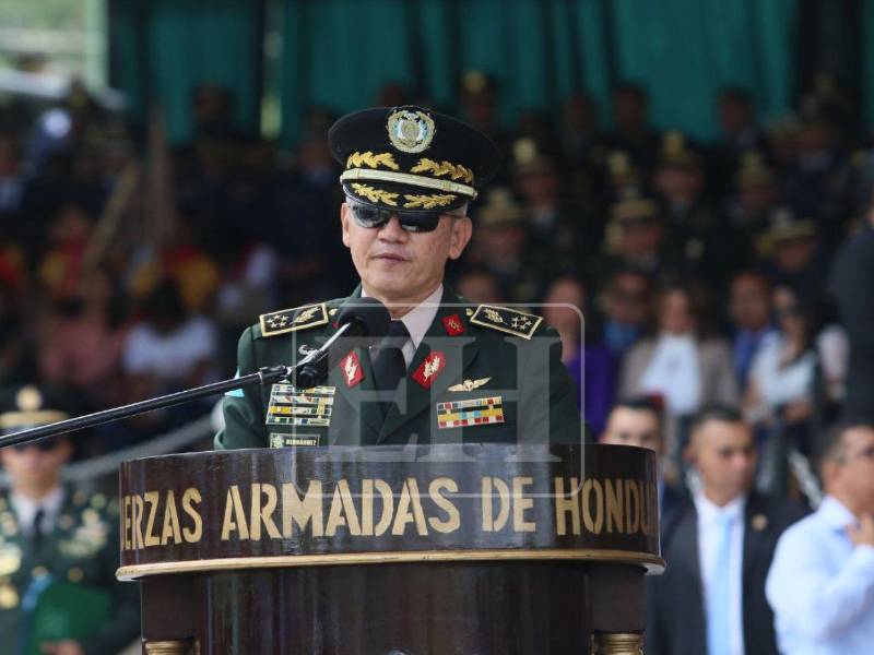 Este jueves 18 de diciembre, Roosevelt Hernández, realizó el traspaso de mando.