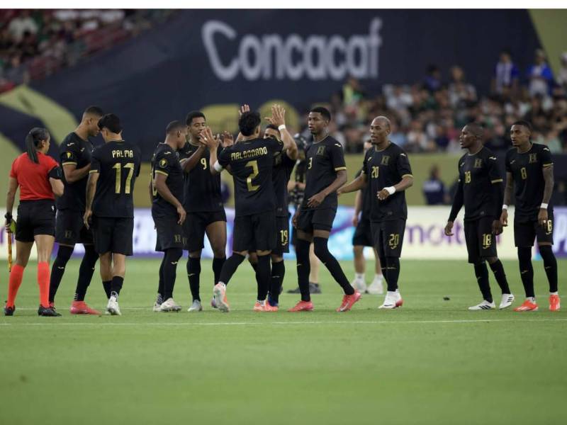 La Selección de Honduras comenzó esta Copa Oro siendo goleada por Canadá.