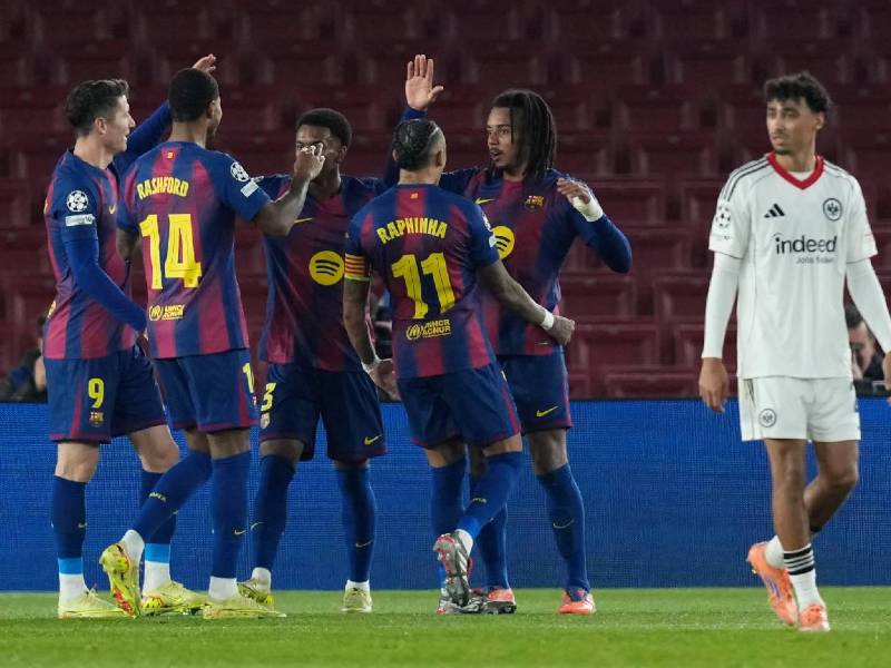 Imágenes del desarrollo del partido.